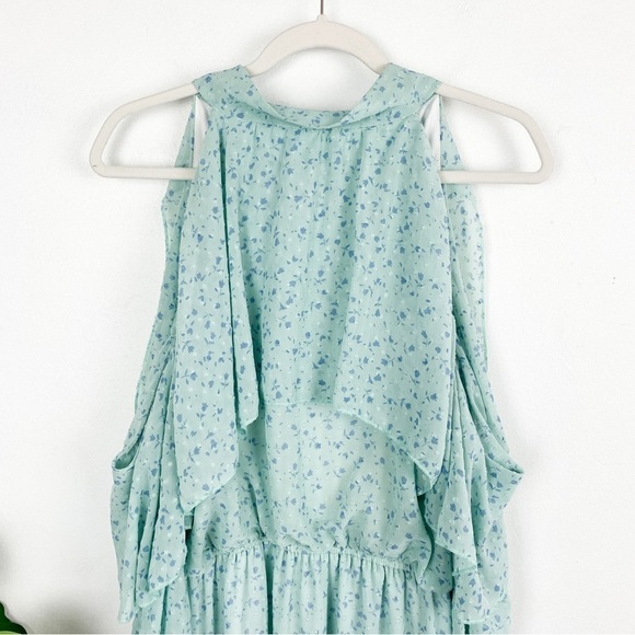 The Fashion Poet Clip Dot Ditsy Floral Cold Shoulder Ruffle Dress Sz XL - Picture 5 of 9